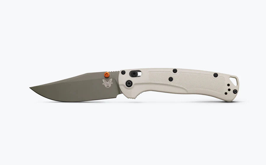 BENCHMADE TAGGEDOUT TAN GRIVORY