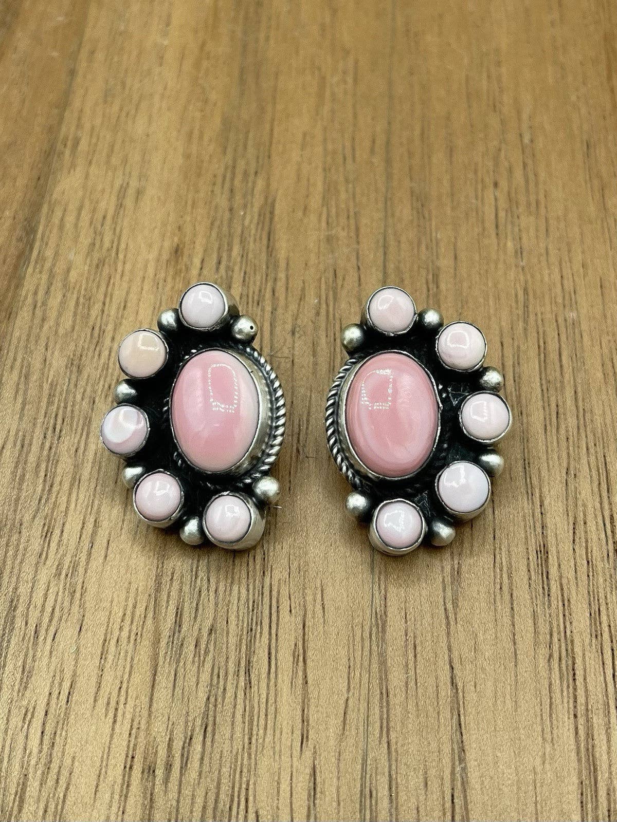 Authentic Navajo Handmade Sterling Silver Pink Conch Half Cluster Earrings By Tricia Smith
