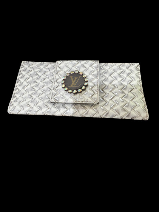 Keep It Gypsy White/Silver XL Wallet